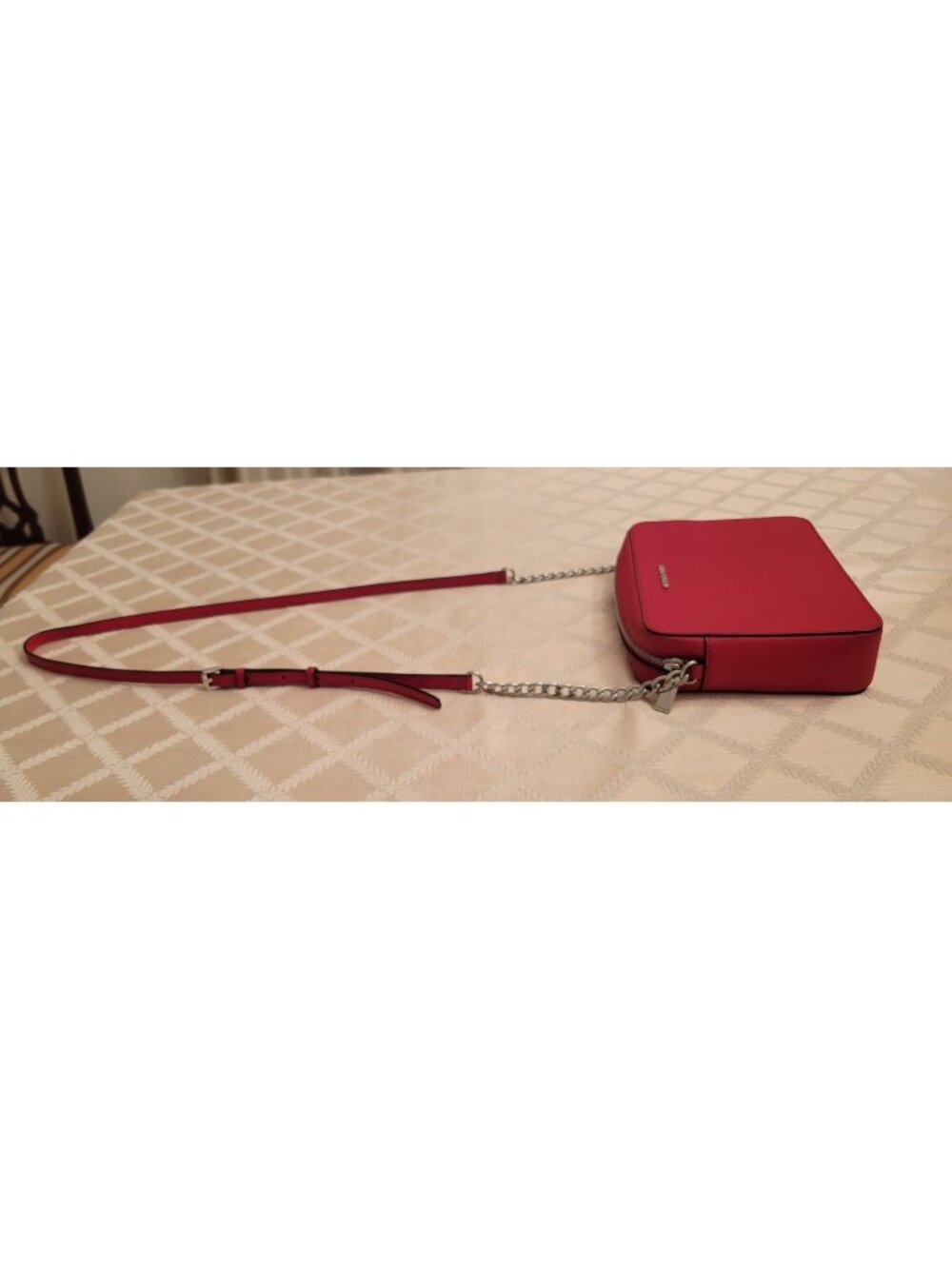 Michael Kors Jet Set Crossbody Bag in Red Saffiano Leather Silver-tone Hardware